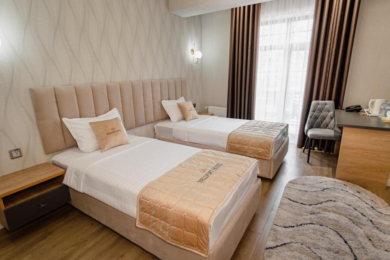 Wellfort Hotel Samarkand Esterno foto