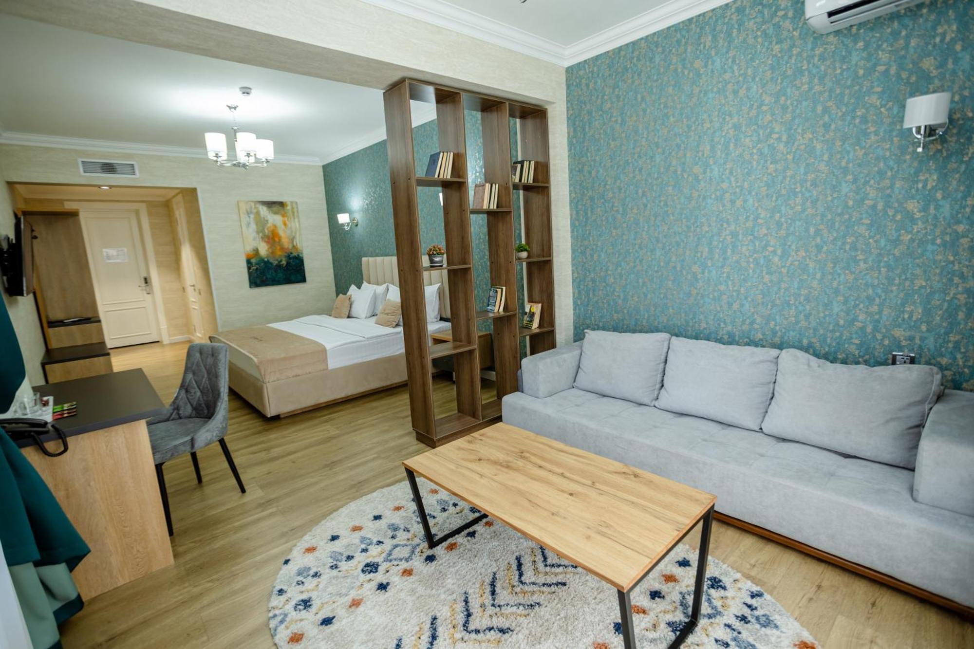 Wellfort Hotel Samarkand Esterno foto