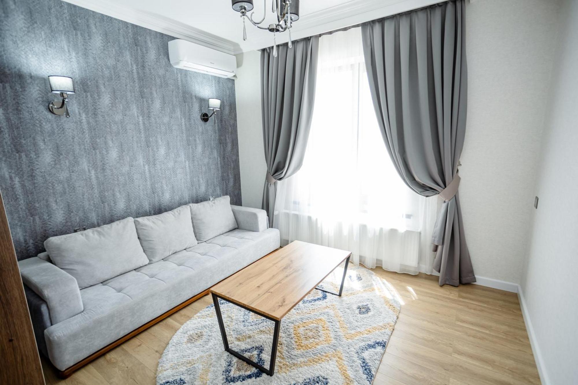 Wellfort Hotel Samarkand Esterno foto