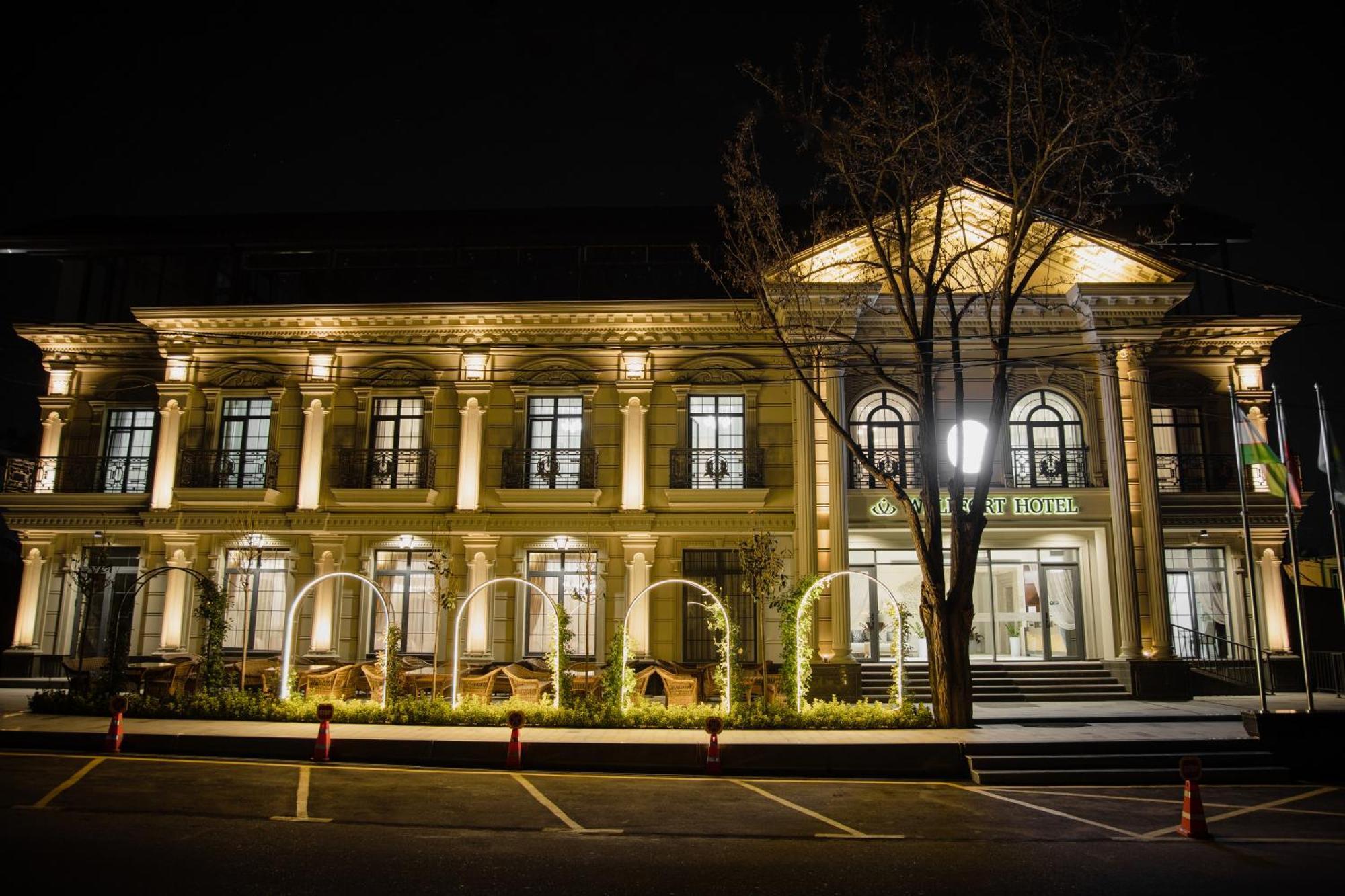 Wellfort Hotel Samarkand Esterno foto