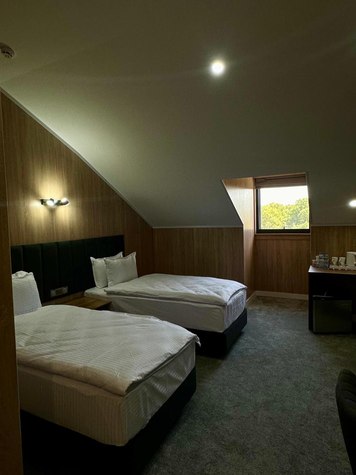 Wellfort Hotel Samarkand Esterno foto