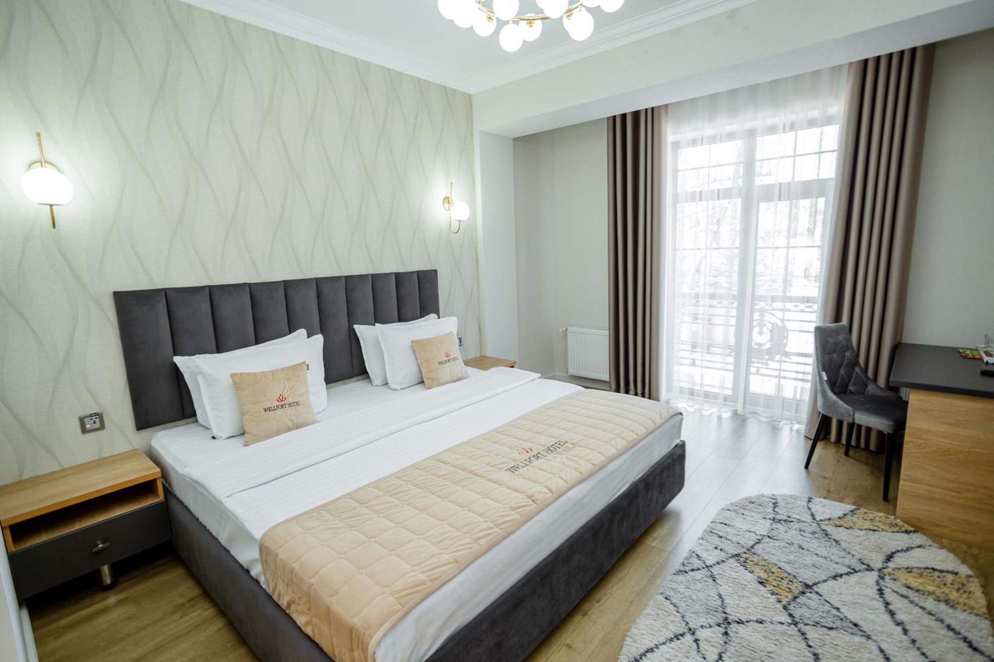 Wellfort Hotel Samarkand Esterno foto