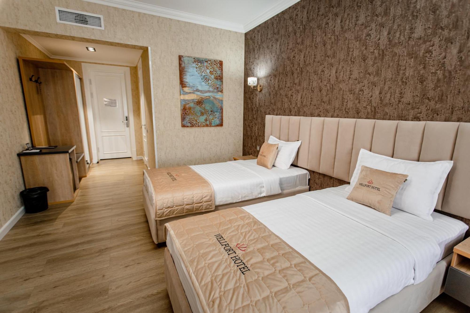 Wellfort Hotel Samarkand Esterno foto